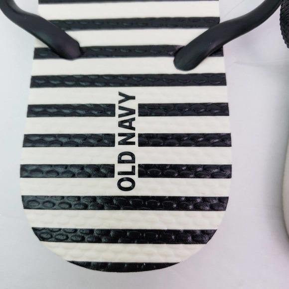 Old Navy Womens Size 8 Blue White Striped Slip On Thong Flip Flop Sandals - Picture 5 of 5